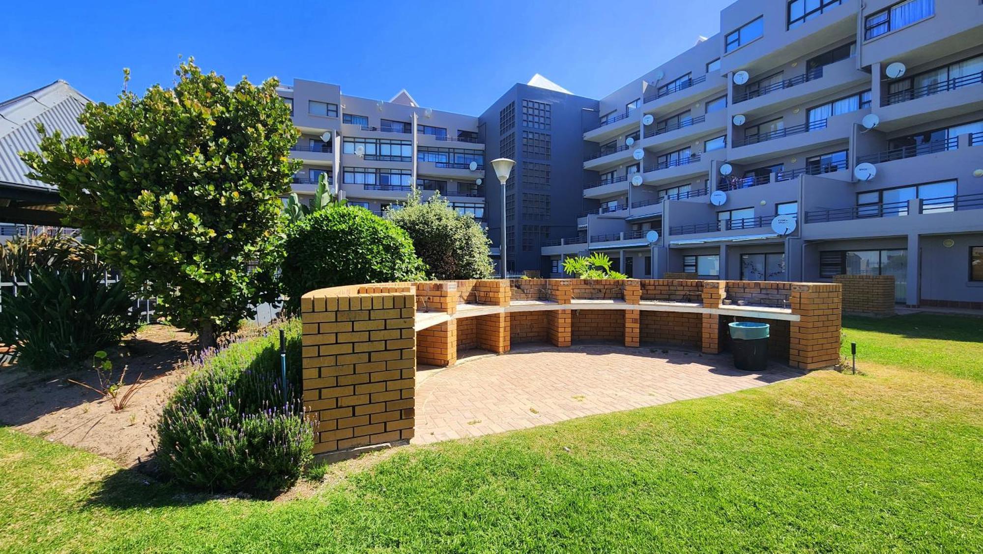 De Valle 57 Diaz * Mossel Bay